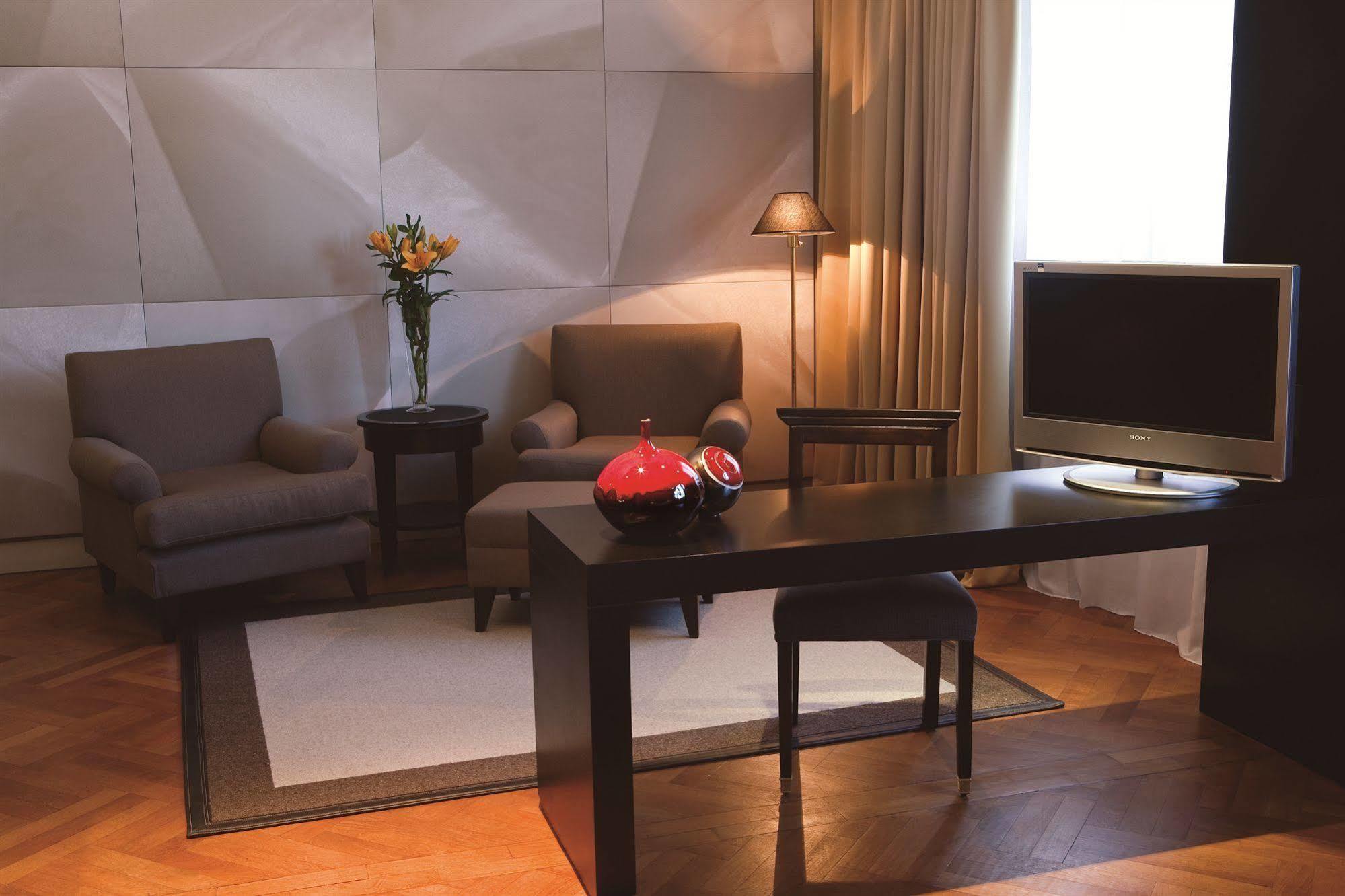 Nh Collection Buenos Aires Crillon Hotel Ruang foto